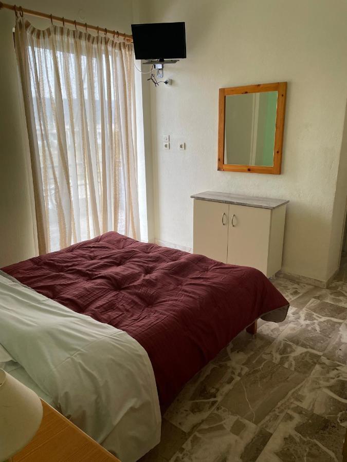 Finikas Appartement Iria Buitenkant foto